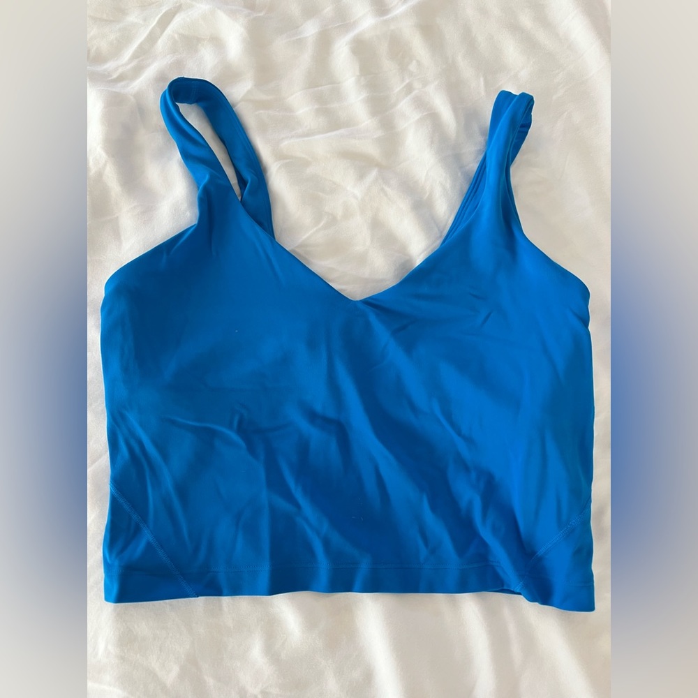 lululemon athletica align tank A/B